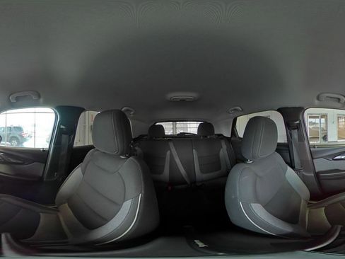 Used 2023 Chevrolet TrailBlazer LT w/ Convenience Package image 42