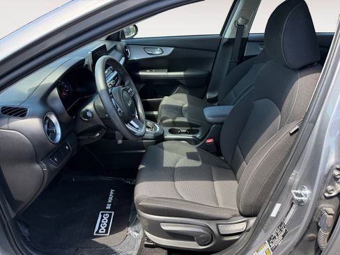 Used 2024 Kia Forte LXS image 10