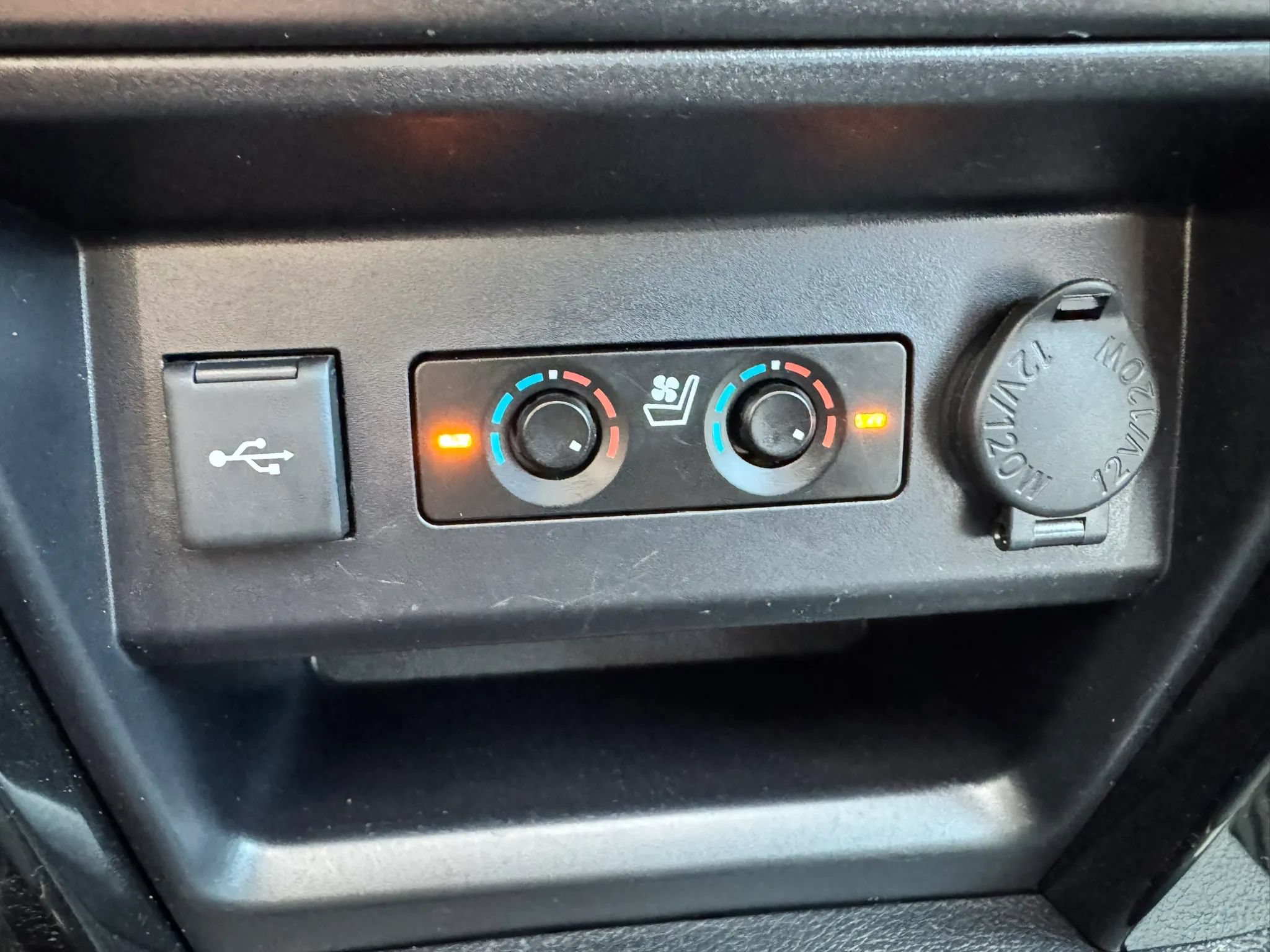 Used 2021 Toyota 4Runner Nightshade AWD/4WD image 33