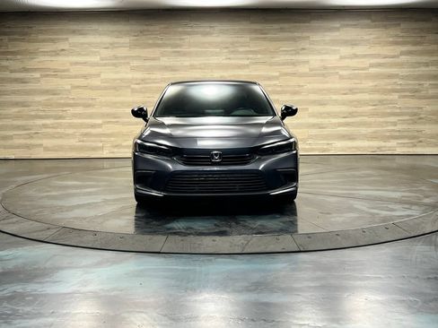 Used 2022 Honda Civic Sport image 9