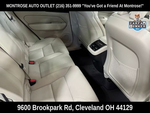 Used 2026 Volvo XC60 B5 Ultra image 45