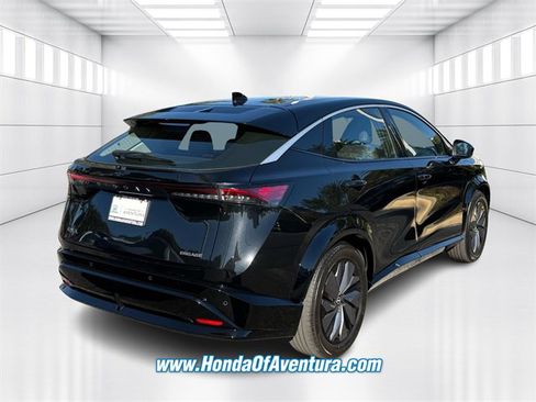 Used 2024 Nissan Ariya ENGAGE image 3