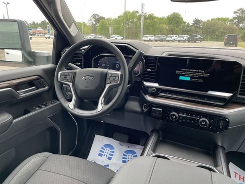 New 2026 Chevrolet Silverado 2500 LT image 25