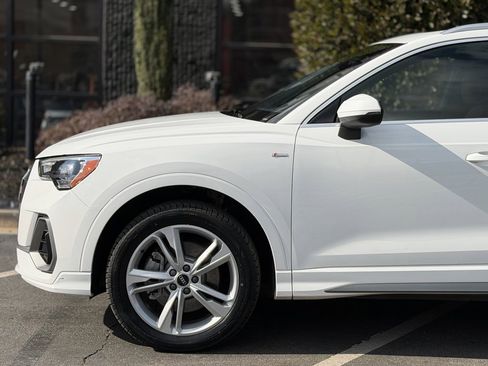 Used 2022 Audi Q3 2.0T Premium w/ Convenience Package image 10