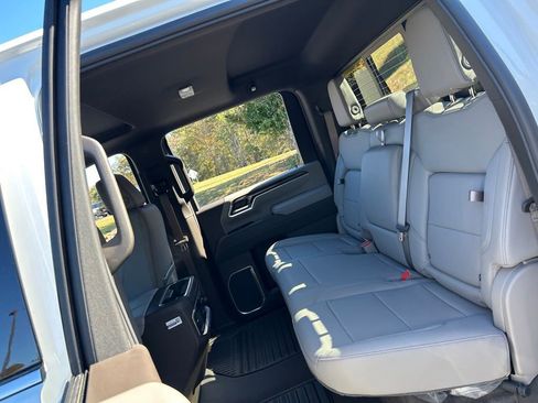 New 2026 Chevrolet Silverado 3500 LTZ w/ LTZ Premium Package image 47