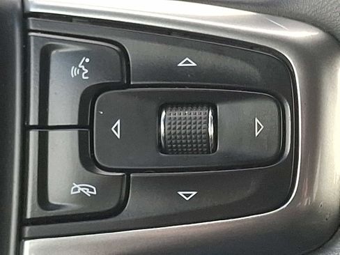 Used 2023 Chevrolet Silverado 1500 LT image 22