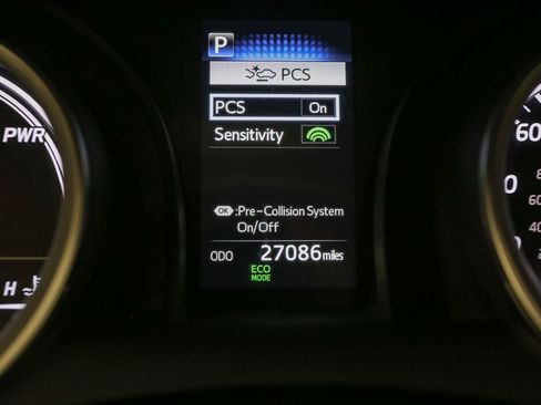 Used 2024 Toyota Camry LE FWD image 37