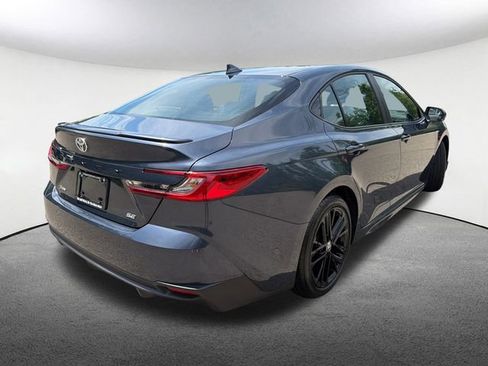 Used 2026 Toyota Camry SE w/ Convenience Package FWD image 14