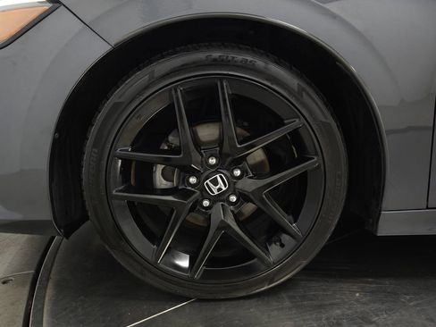 Used 2022 Honda Civic Sport image 12