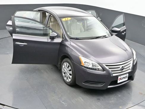 Used 2014 Nissan Sentra S FWD image 39