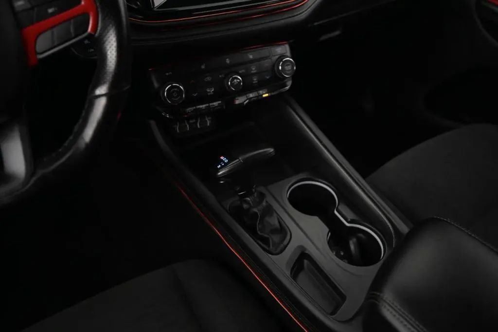 Used 2022 Dodge Durango GT AWD/4WD image 25