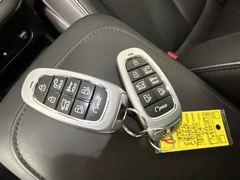 Used 2024 Hyundai Ioniq 5 Limited RWD image 22