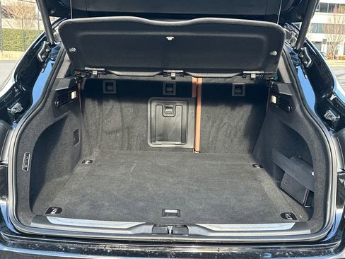 Used 2021 Maserati Levante GranSport image 6