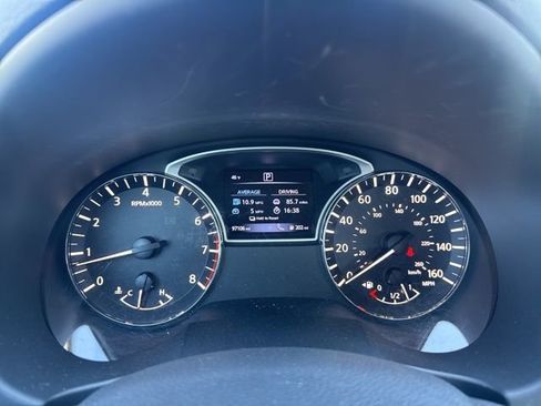 Used 2017 Nissan Altima 2.5 SV image 21