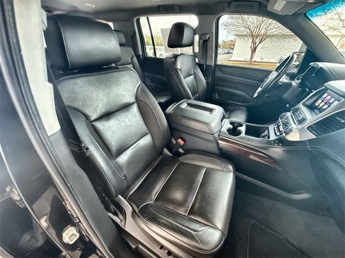 Used 2019 GMC Yukon XL SLT image 26