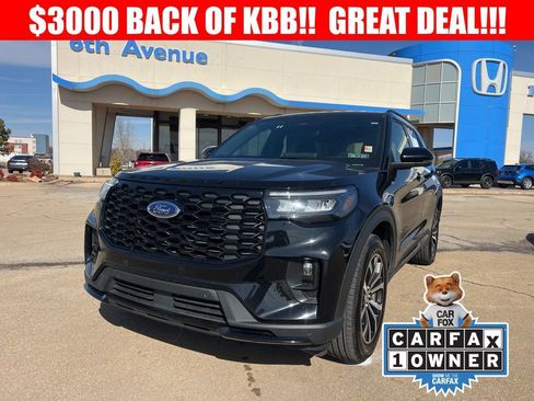 Used 2025 Ford Explorer ST-Line AWD/4WD image 1