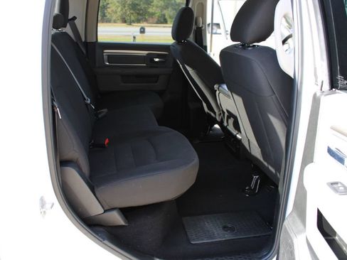 Used 2019 RAM 1500 Warlock AWD/4WD image 11