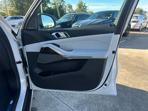 New 2026 BMW X5 sDrive40i w/ Premium Package image 28