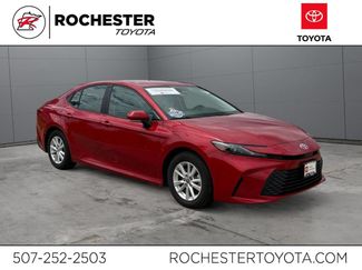 Used 2025 Toyota Camry LE FWD video 1