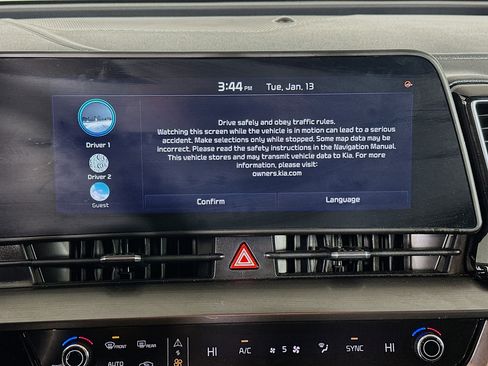 Used 2024 Kia Sportage EX image 21