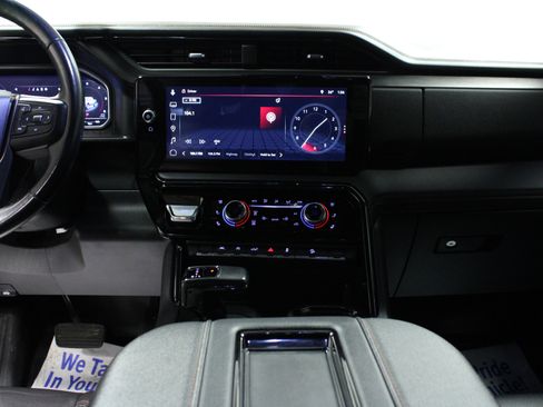 Used 2022 GMC Sierra 1500 AT4 w/ AT4 Preferred Package image 18