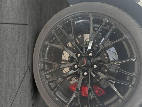 Used 2016 Chevrolet Corvette Z06 RWD image 11