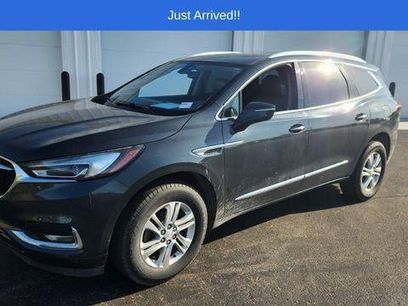 Used 2020 Buick Enclave Essence w/ Sound and Sites Package