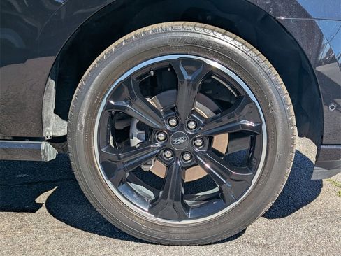 Used 2022 Ford Expedition Max Limited image 33