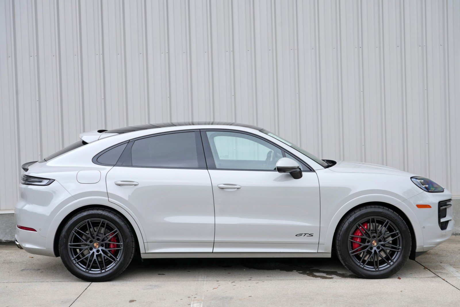 Used 2026 Porsche Cayenne GTS AWD/4WD image 57