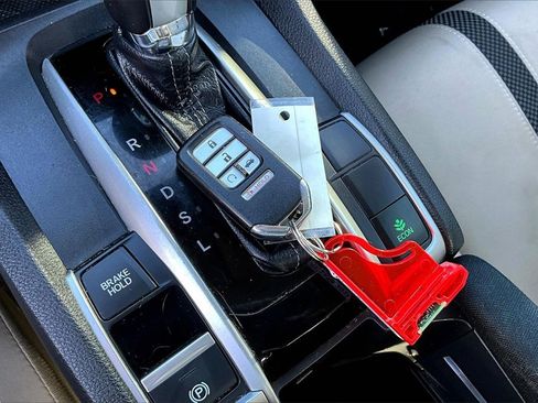 Used 2019 Honda Civic EX image 34