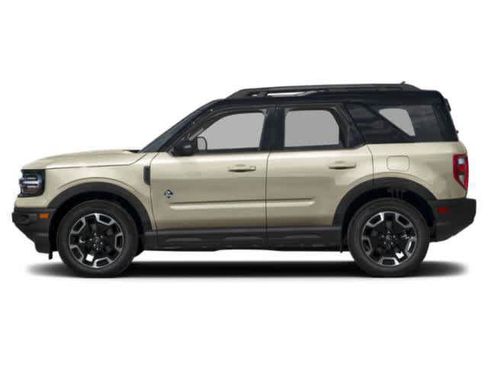 Used 2024 Ford Bronco Sport Outer Banks w/ Tech Package AWD/4WD image 4
