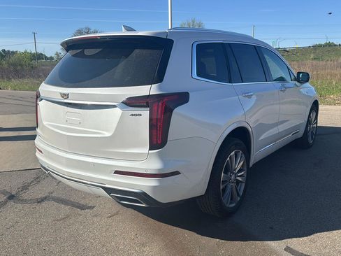 Used 2025 Cadillac XT6 Premium Luxury w/ LPO, Floor Liner Package AWD/4WD image 6