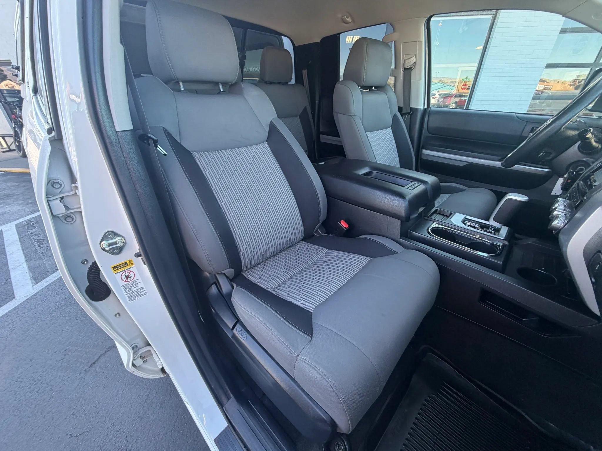 Used 2017 Toyota Tundra SR5 AWD/4WD image 13