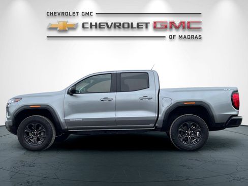 Used 2025 GMC Canyon Elevation w/ Convenience Package image 6
