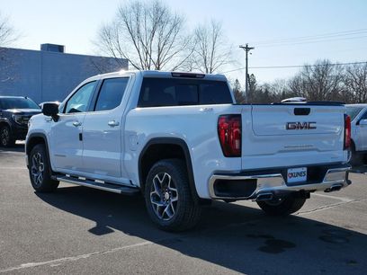 New 2026 GMC Sierra 1500 SLT w/ SLT Premium Plus Package