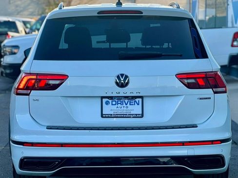 Used 2022 Volkswagen Tiguan SE R-Line AWD/4WD image 40