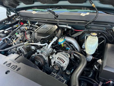 Used 2007 Chevrolet Silverado 3500 LT w/ EZ-Lift Tailgate Package image 28