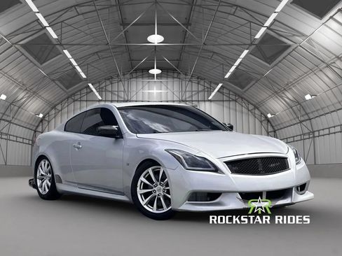 Used 2014 INFINITI Q60 Journey w/ Premium Package RWD image 3