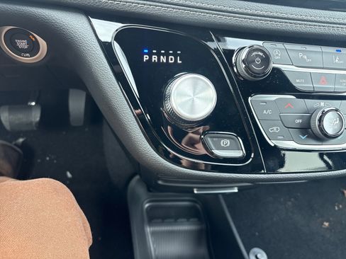 New 2026 Chrysler Pacifica Select image 26