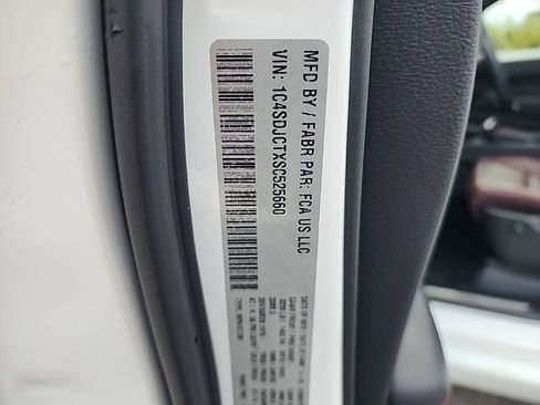 Used 2025 Dodge Durango R/T w/ Blacktop Package image 20