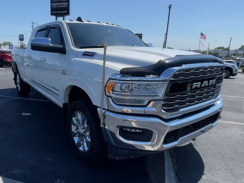 Used 2021 RAM 2500 Limited AWD/4WD image 4