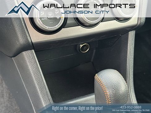 Used 2017 Subaru Crosstrek 2.0i Limited image 31