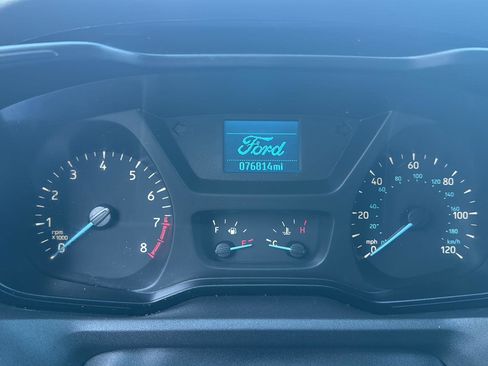 Used 2018 Ford Transit 150 XLT image 23