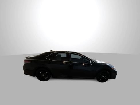 Certified 2023 Toyota Camry XSE w/ Cold Weather Package FWD image 9