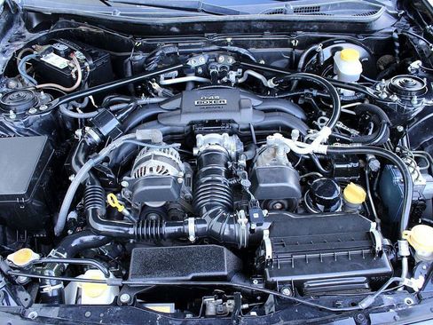 Used 2017 Toyota 86 image 19