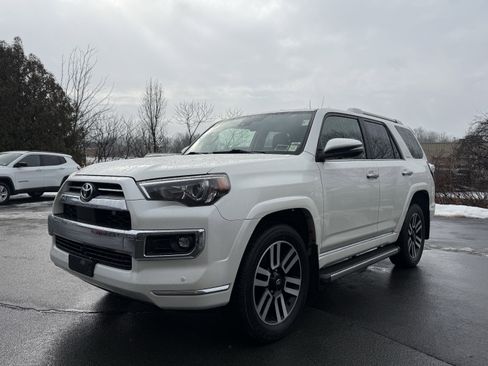 Used 2022 Toyota 4Runner Limited image 1