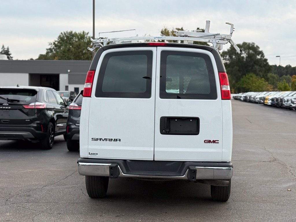 Used 2019 GMC Savana 2500 w/ Driver Convenience Package RWD image 70