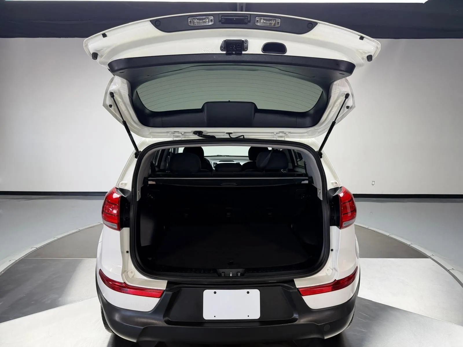 Used 2015 Kia Sportage LX FWD image 12