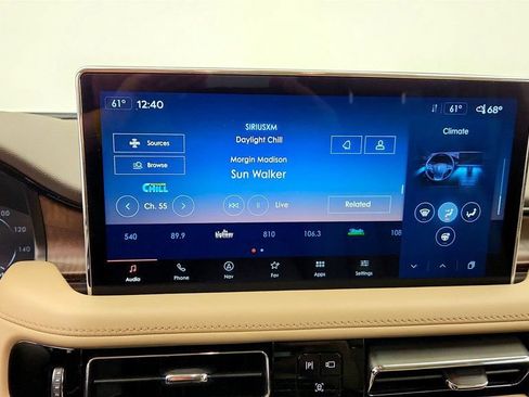 Used 2023 Lincoln Nautilus Reserve w/ Equipment Group 201A AWD/4WD image 18