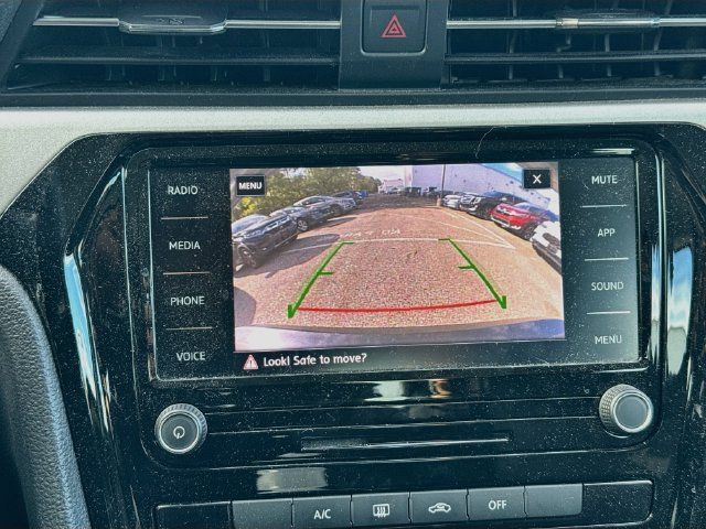 Used 2020 Volkswagen Passat 2.0T S FWD image 14